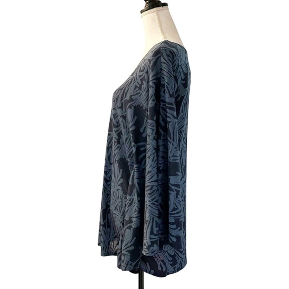 NWT Anthony Originals Poncho Knit Sweater Top Women’s SZ M/L in Blue Tonal Print - Picture 3 of 9